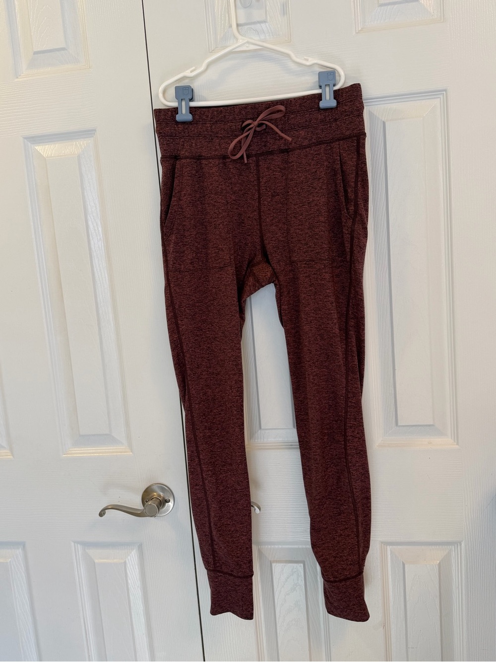 Yogalicious Burgundy Heathered Jogger Pants Size M